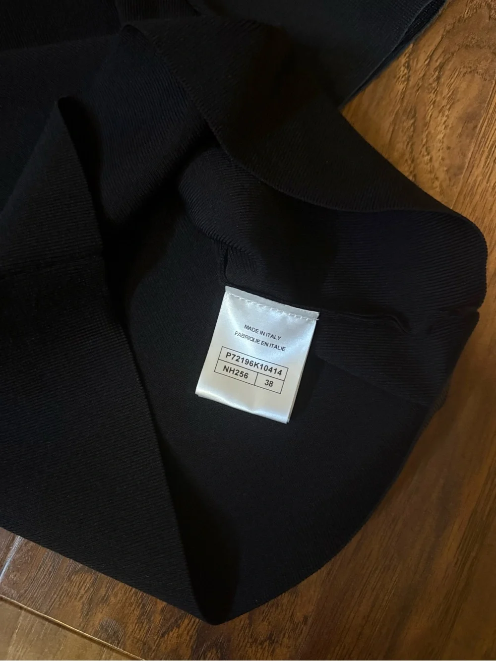 CHANEL elegant black